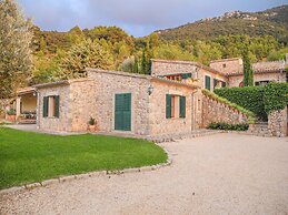 Beautiful Holiday Home in Valldemossa