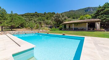 Beautiful Holiday Home in Valldemossa
