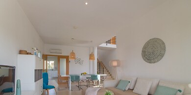Marisa 1 House Near the Beach