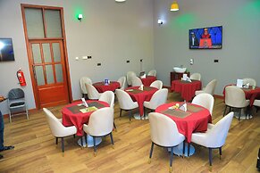 Rostel Villa Hotel