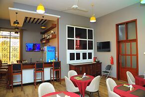 Rostel Villa Hotel