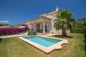 Marissa II Home Near Beach