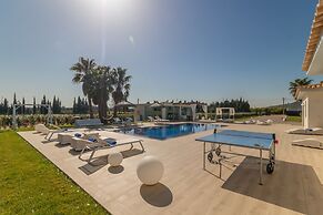 Villa in Mallorca With Private Pool & Jacuzzi