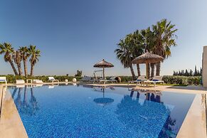Villa in Mallorca With Private Pool & Jacuzzi