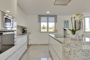 Villa in Mallorca With Private Pool & Jacuzzi
