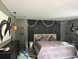 Two Brothers Inn