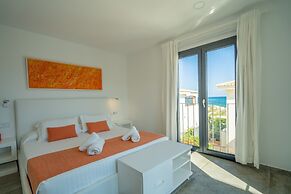 Son Serra Paradise, Beachfront Villa