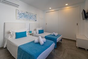 Son Serra Paradise, Beachfront Villa