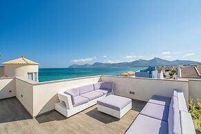 Son Serra Paradise, Beachfront Villa
