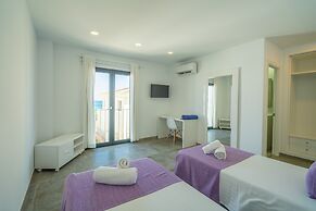 Son Serra Paradise, Beachfront Villa