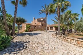 Palleta S'horta Near Cala Mondrago Beach