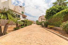 Holiday Home in Playa na Ferradura Beach