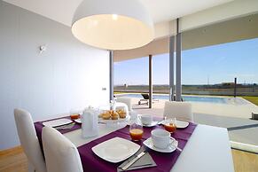 Villa in Mallorca With Pool & Mountain Views