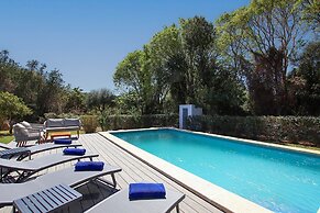 Stylish Two-bedroom Villa