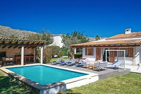 Stylish Two-bedroom Villa