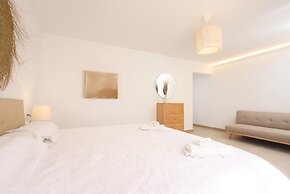 Stylish Two-bedroom Villa