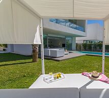 Luxury Villa With Pool