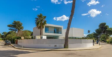 Luxury Villa With Pool