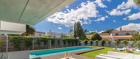 Luxury Villa With Pool