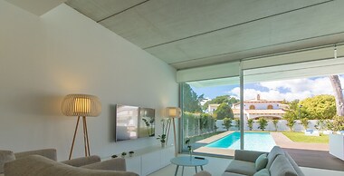 Luxury Villa With Pool