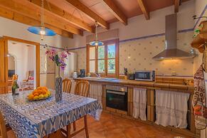 Picturesque Villa in Mallorca