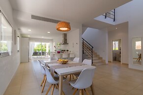 Beachside Villa in Barcares