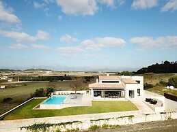 Dalt Son Morro Villa With Hot Tub