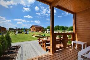 Holiday Homes With Pool, Mielenko