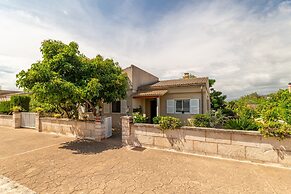 Can Content Villa With Pool & Garden