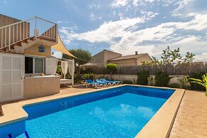 Can Content Villa With Pool & Garden