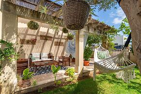 Can Content Villa With Pool & Garden