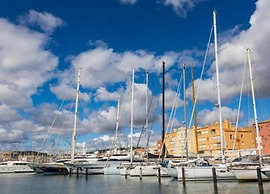 Sunny Terrace & Seaside Charm
