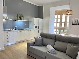 Dobo Málaga Puerto
