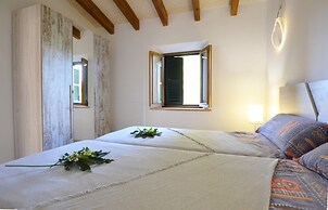 Beach Holiday Home With Private Pool