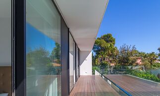 Beachside La Pau de Mar Villa With Pool