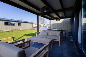 Waterfront Retreat, Friesland