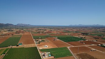 Villa in Spain With Private Pool & Beaches Nearby