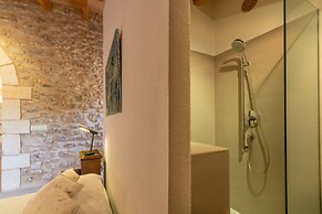 Spacious Lexiclati Villa With Pool