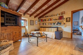 Spacious Lexiclati Villa With Pool