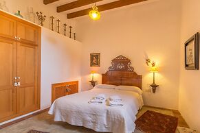 Spacious Lexiclati Villa With Pool