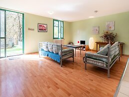 Spacious Home With Beach Access