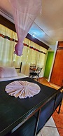 WE TRAVEL HOSTEL