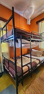 WE TRAVEL HOSTEL