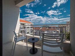 Hotel Idila