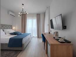 Hotel Idila