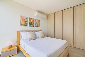 Salguero Suites By HostPro