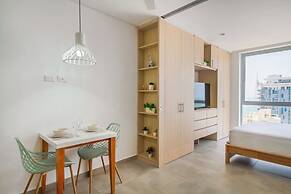 Salguero Suites By HostPro