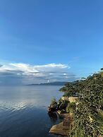 Sacaan Tropical Breeze Resort