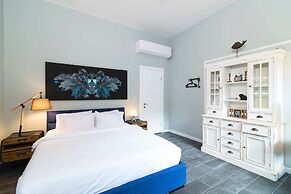 Raphael City Nest