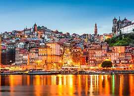 Charming Central Escape, Oporto